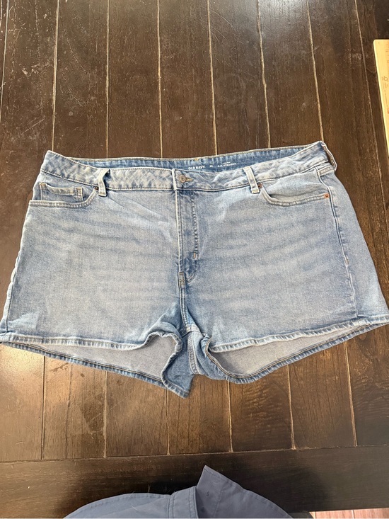 Old Navy Pants - Old Navy OG High Rise Washed Blue Denim Cutoff Shorts Size 22